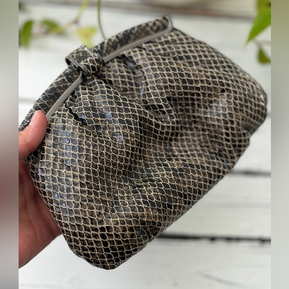 Gorgeous Vintage Snakeskin Evening Bag, Clutch or Shoulder Bag - Picture 3 of 14